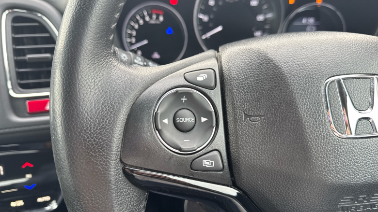 Honda HR-V 1.5 i-VTEC SE Navi 5dr Petrol Hatchback